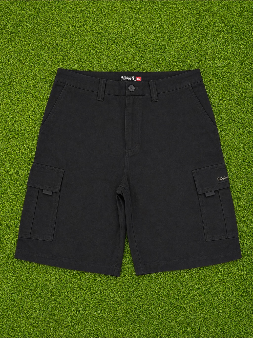 Quiksilver Black Baggy Cargo Shorts Men’s Size 33